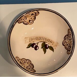 D’Lusso Buon Appetito Ceramic Serving Bowl - Cream with Olive Motif
